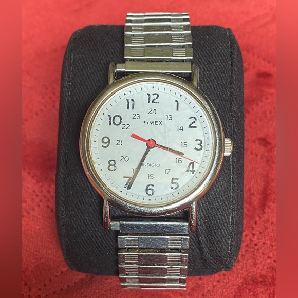 Vintage Timex Men’s Watch - Picture 1 of 13